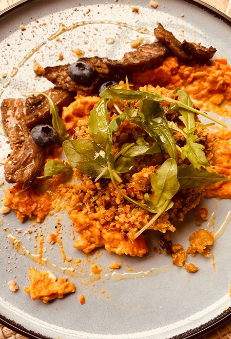 Salade de quinoa et légumes grillés - La Pomme de Babelle
